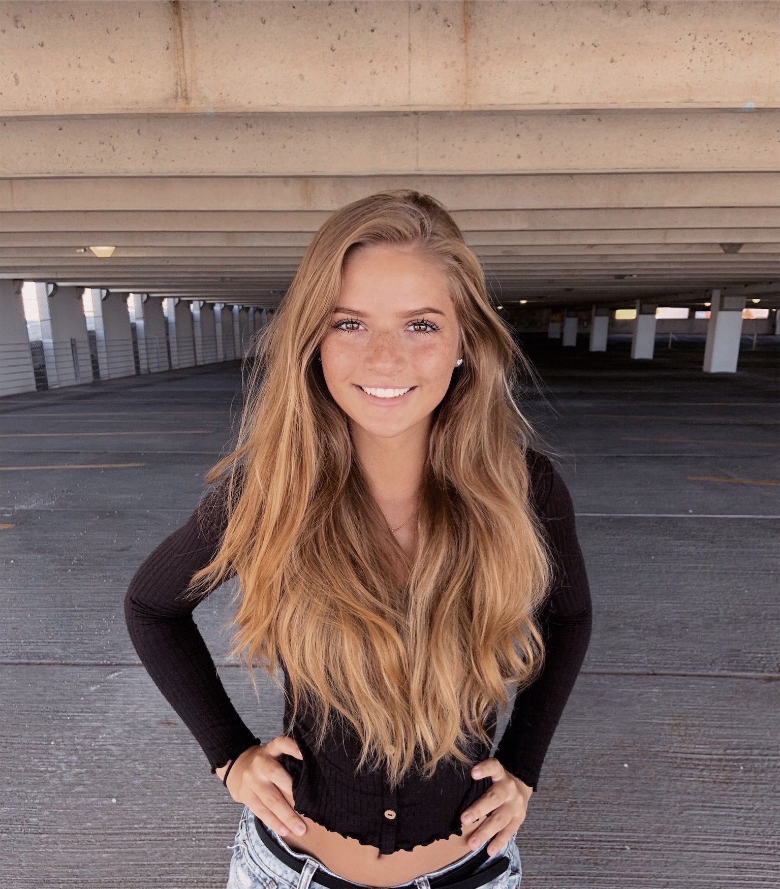 Women Brunette Long Hair Smiling Parking Garage Hands On Hips Looking